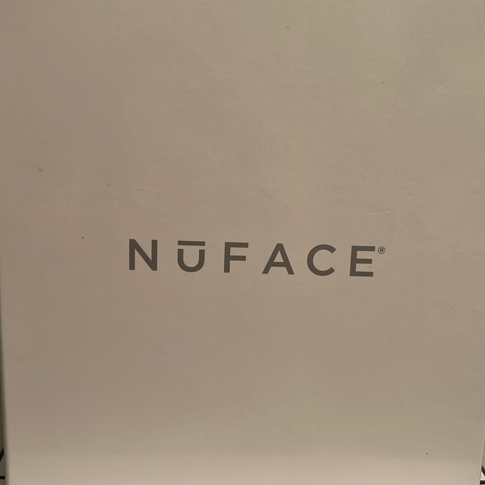 NuFace Mini - Picture 2 of 3